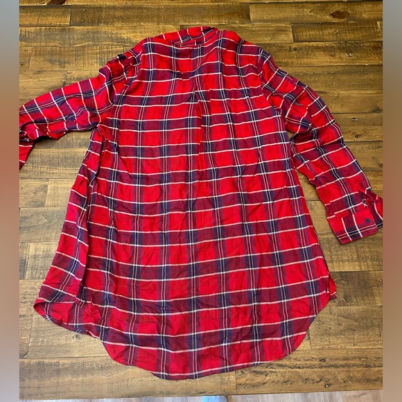 Isabel Maternity Button Down (NWT) - Picture 3 of 3